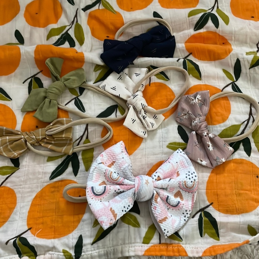 Y’all!!! We got even more bows!!!